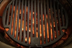 Kamado Joe Gietijzeren Rooster Sear Plate Junior -Woonmeubelwinkel kamado joe gietijzeren rooster sear plate junior 4